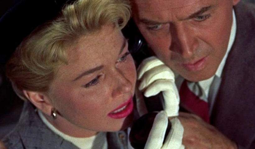 Cine Santana exibe mostra gratuita com três clássicos de Alfred Hitchcock em São José dos Campos durante o mês de agosto.