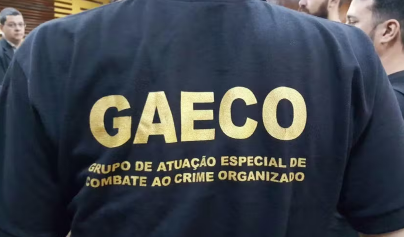 Gaeco, Polícia Civil e PM realizam a Operação Strozzino contra grupo suspeito de agiotagem e lavagem de dinheiro em São José dos Campos.