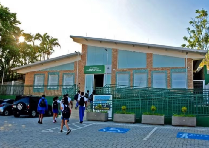 Ilhabela abre inscrições para intenção de matrícula nas Escolas Cívico-Municipais para 2027