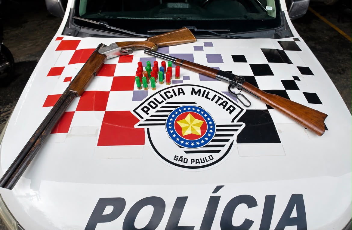 Denúncia de tiros termina com armas apreendidas na Zona Norte de SJC