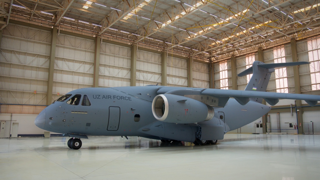 C-390 Millennium da Força Aérea do Uzbequistão