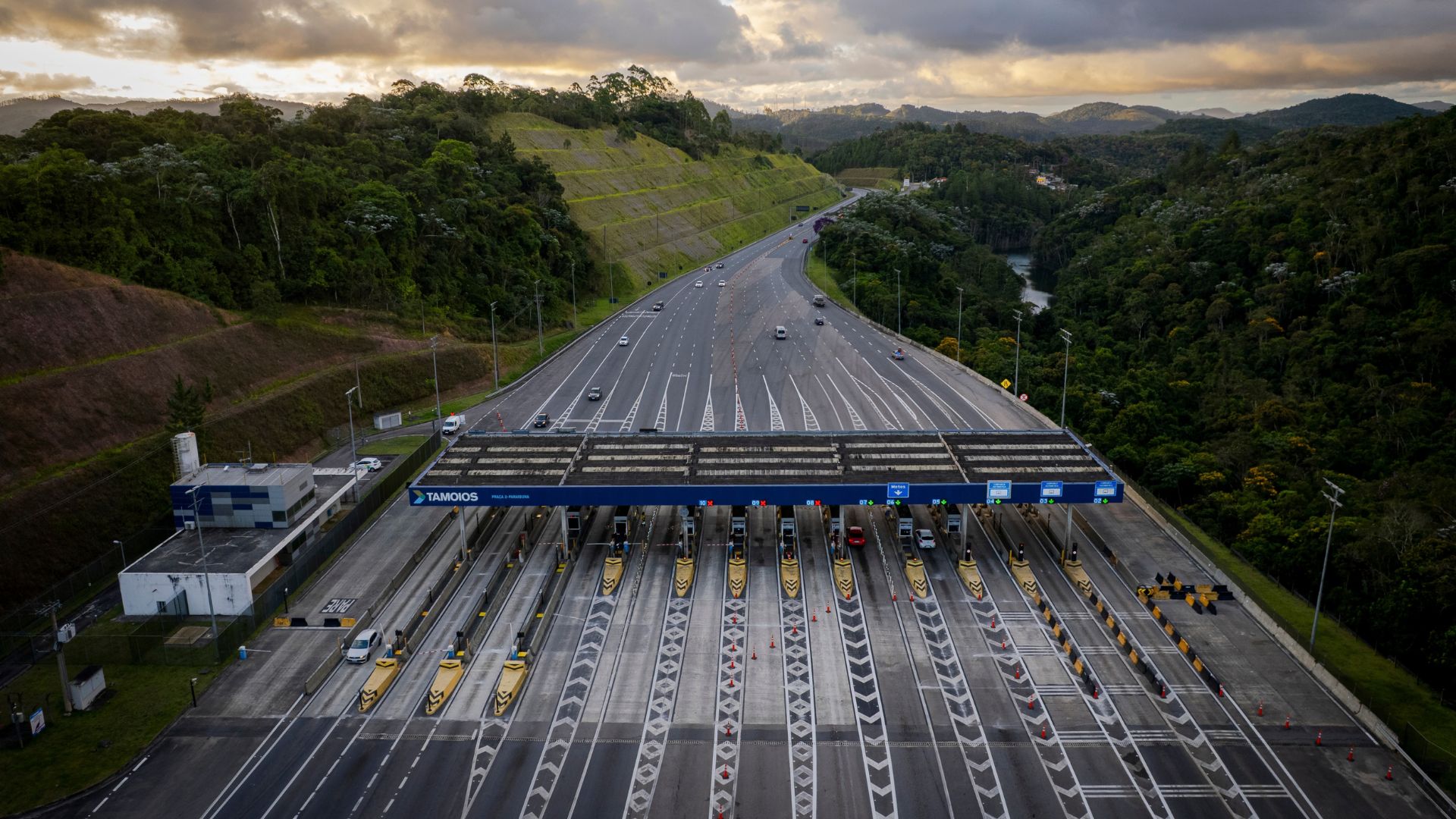 Rodovia dos Tamoios