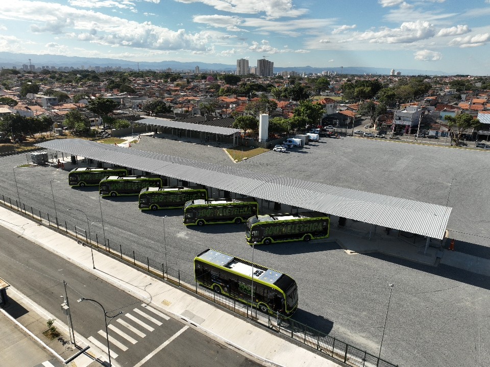 São José prevê entrega de 89 ônibus elétricos até dezembro e novos lotes em 2027