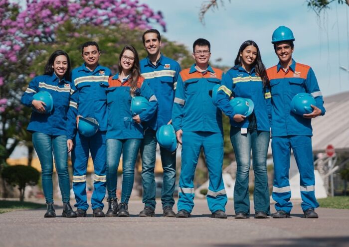 Novelis abre vagas de estágio para 2027 em Pindamonhangaba