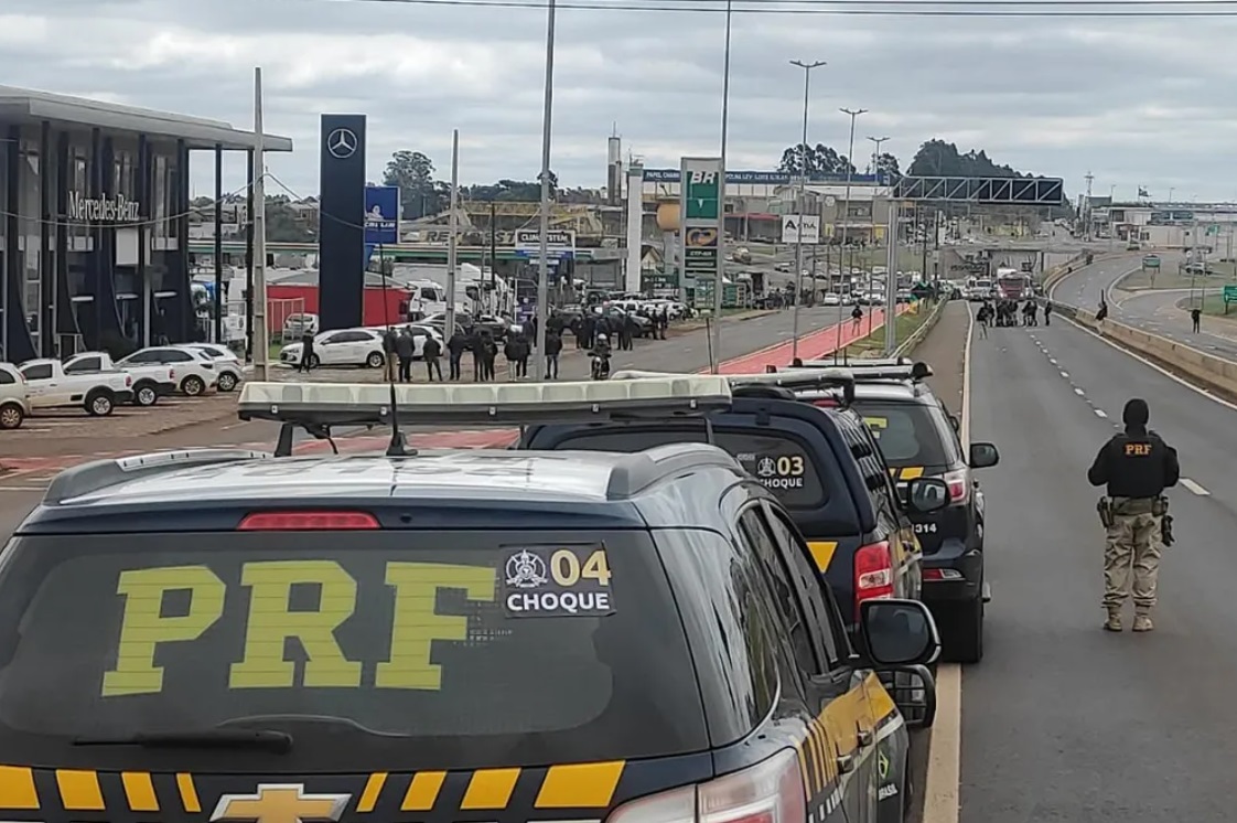 Após bloqueios nas eleições de 2022, PRF e PM criam protocolo para liberar rodovias federais de SP