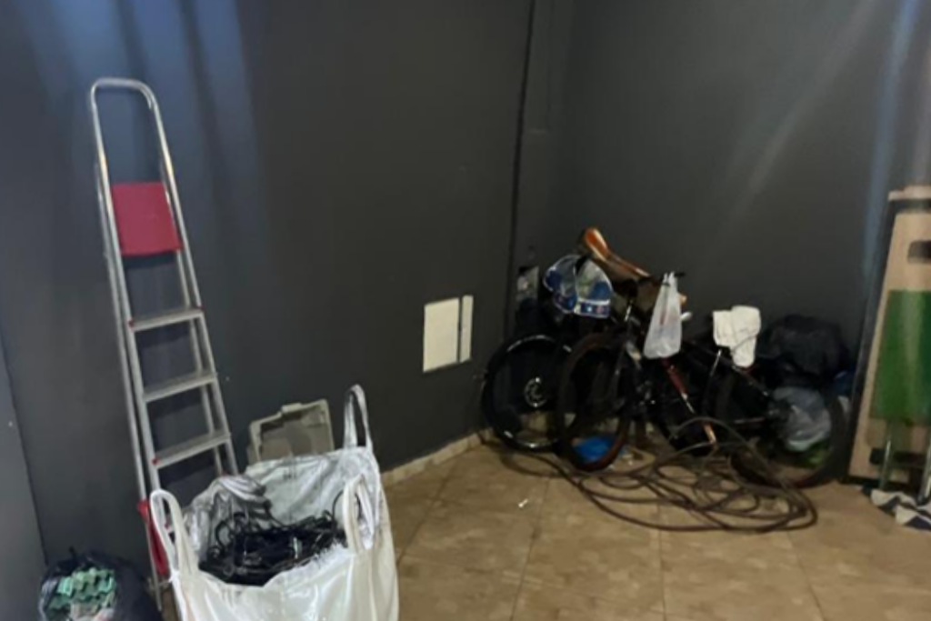 Polícia Civil apreende 78,9 kg de fios e cabos metálicos em Caçapava durante operação que investiga roubos e receptação.