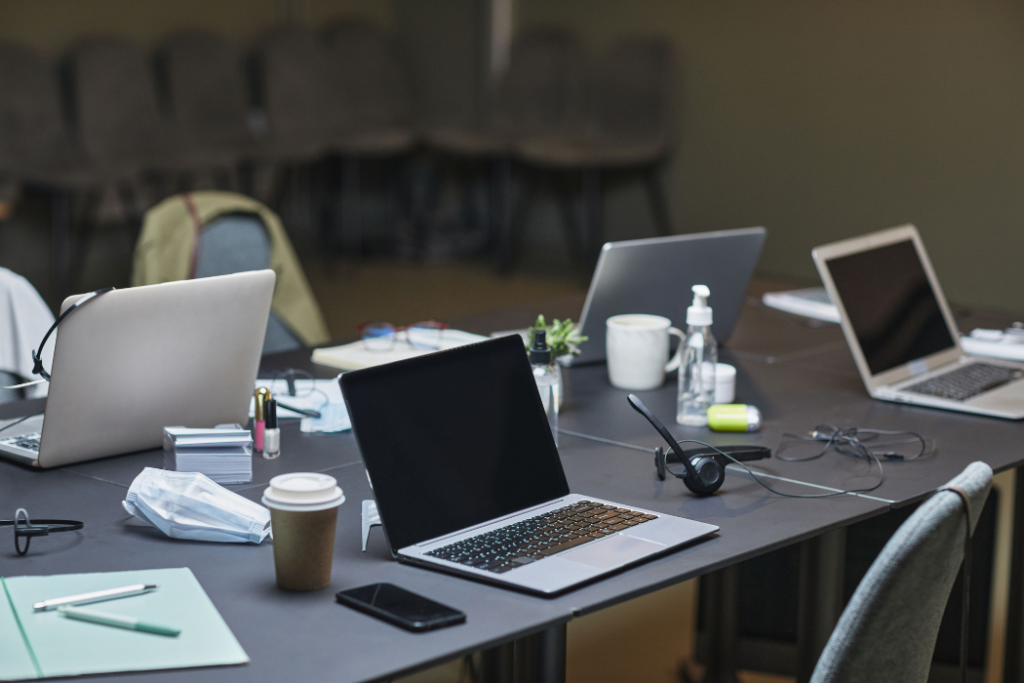 Curso gratuito de empreendedorismo tem 500 vagas em São Paulo, com mentoria e aulas sobre gestão financeira, mercado e negócios.