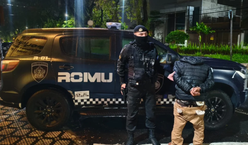 Homem de 27 anos é preso por tráfico de drogas durante patrulhamento da GCM no Parque Urupês, em Taubaté.