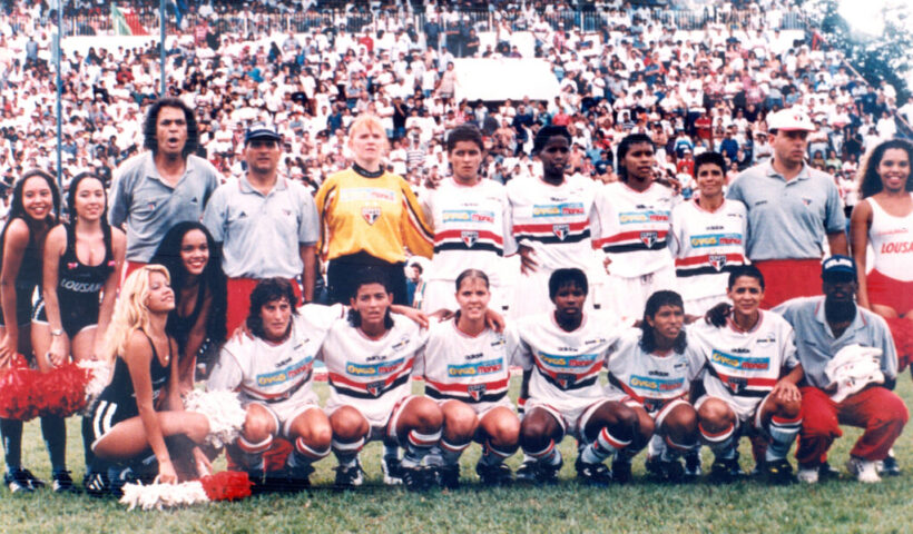 São Paulo sagrou-se campeão da primeira edição do Brasileirão de Futebol Feminino em 1997. Time formado por: Maravilha; Andréia Camargo, Kátia Cilene, Tânia Maranhão e Marisa; Elsilene, Cidinha, Karin, Formiga, Suzana e Sissi