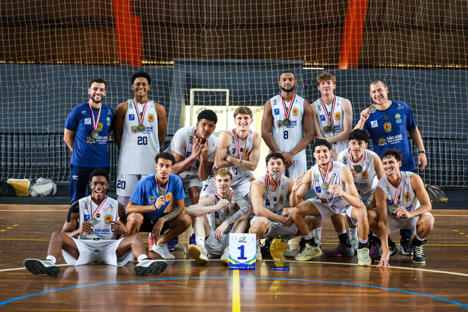 Após título inédito da LDB, equipe joseense de basquete manteve o favoritismo e conquistou os Jogos Abertos | Foto: Ueverton Pereira/Atleta Cidadão