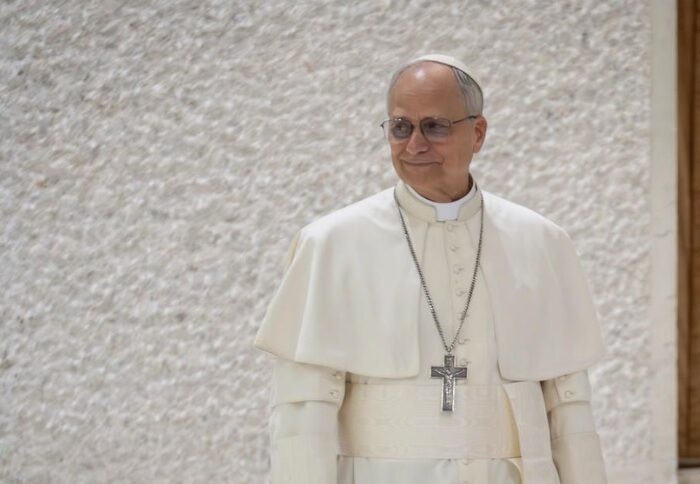 Papa Leão XIV passará por cirurgia para retirar nódulo no pulmão