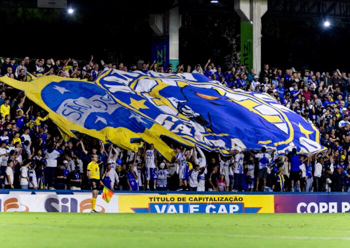 Ao todo, foram disponibilizados 12 mil ingressos para a final da Copa Paulista.