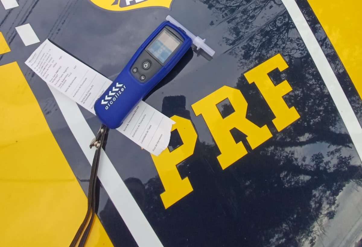 O caso aconteceu no km 115 da Dutra em Taubaté, na pista sentido São Paulo. Ele foi preso em flagrante por embriaguez ao volante.