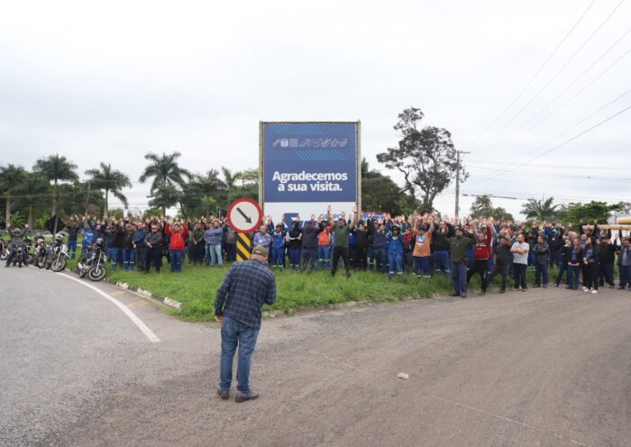 Trabalhadores da GV do Brasil entram em greve em Pindamonhangaba