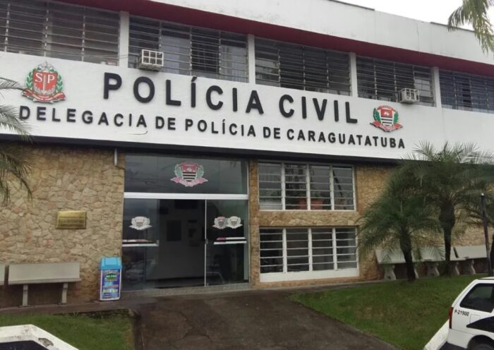 Dupla em moto atira contra casal e deixa mulher ferida em Caraguá