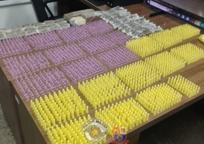 Polícia Militar apreende quase 14 quilos de drogas em casa na zona leste de São José dos Campos
