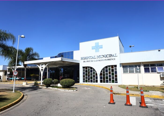 Homem morre três dias após acidente entre moto e carro em SJC