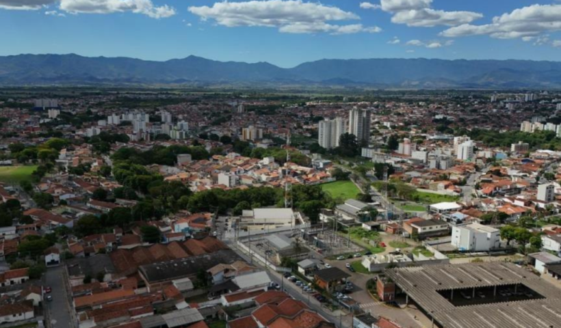 Prefeitura de Taubaté oferece descontos de até 100% em juros e multas de dívidas municipais, com opções de parcelamento em até 36 vezes.