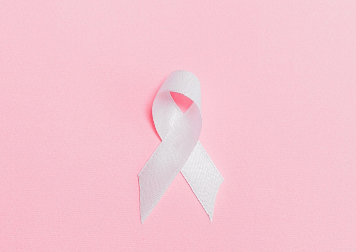 Jacareí realiza o Dia D do Outubro Rosa neste sábado (17), com vacinação, testes rápidos, exame preventivo e agendamento de mamografia
