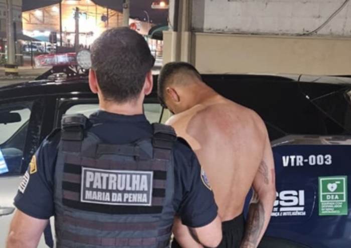 Homem de 29 anos é preso após descumprir medida protetiva e invadir quintal da ex-mulher com faca no Jardim Primavera, em São José dos Campos.