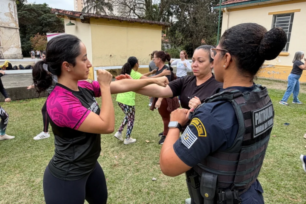 São José dos Campos terá aula gratuita de defesa pessoal para mulheres no Parque do Cerrado, no sábado (31), às 9h.