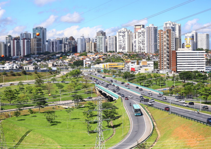São José dos Campos inicia mudanças na sinalização do Anel Viário neste sábado (31). As obras abrangem acessos de viadutos.