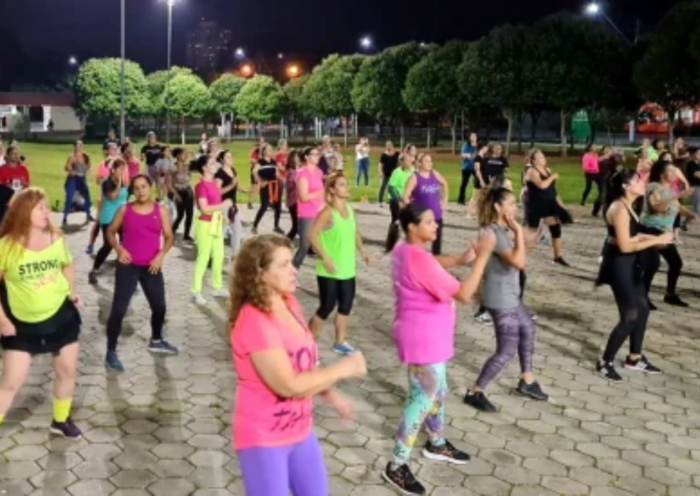 Aulão de Dança de Halloween acontece nesta quinta-feira (29), às 19h, no Parque da Cidade, em Jacareí. Evento gratuito não exige inscrição.
