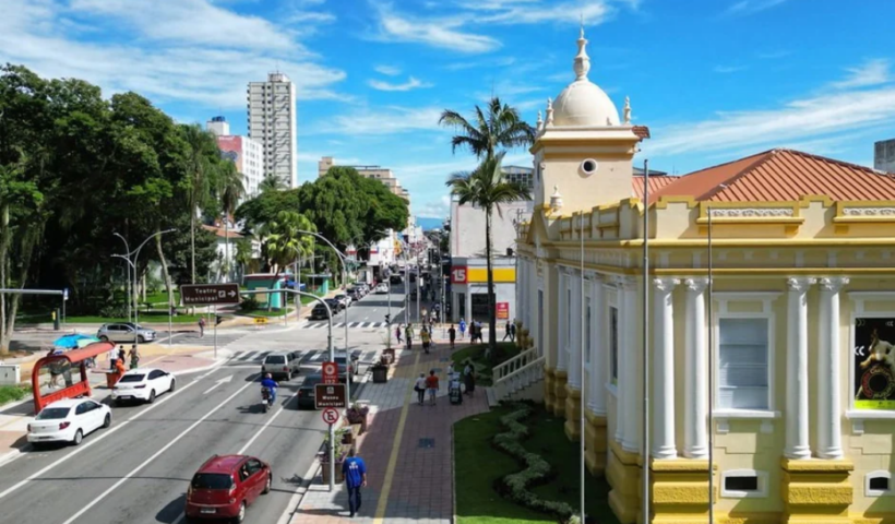 Festivale 2026 oferece 10 workshops gratuitos de teatro em São José dos Campos, de 7 a 15 de novembro. Confira a programação e saiba como se inscrever.