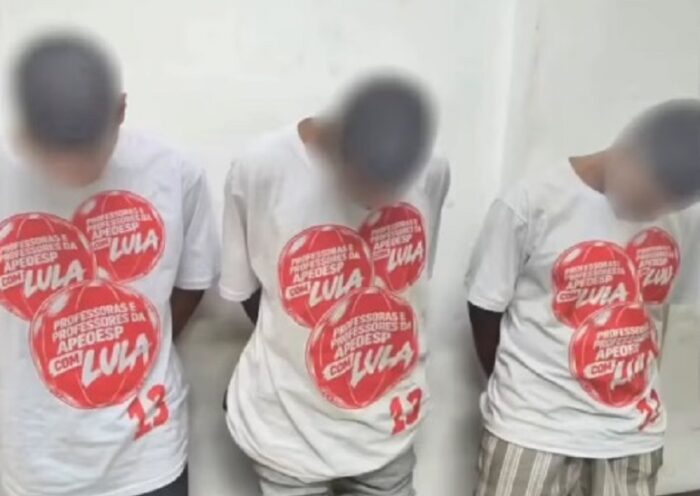 VÍDEO: PM investiga denúncia de que suspeitos foram obrigados a vestir camisetas de Lula durante abordagem em SP